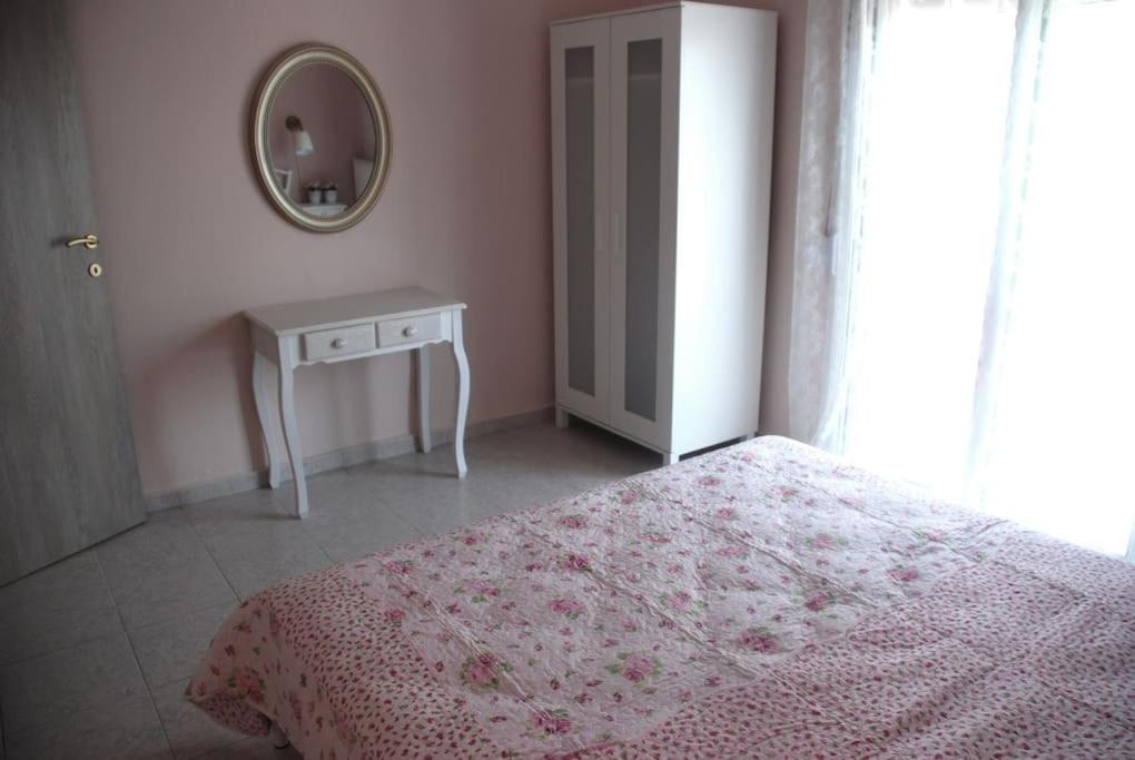 אואוראנואופולי Vintage Home מראה חיצוני תמונה